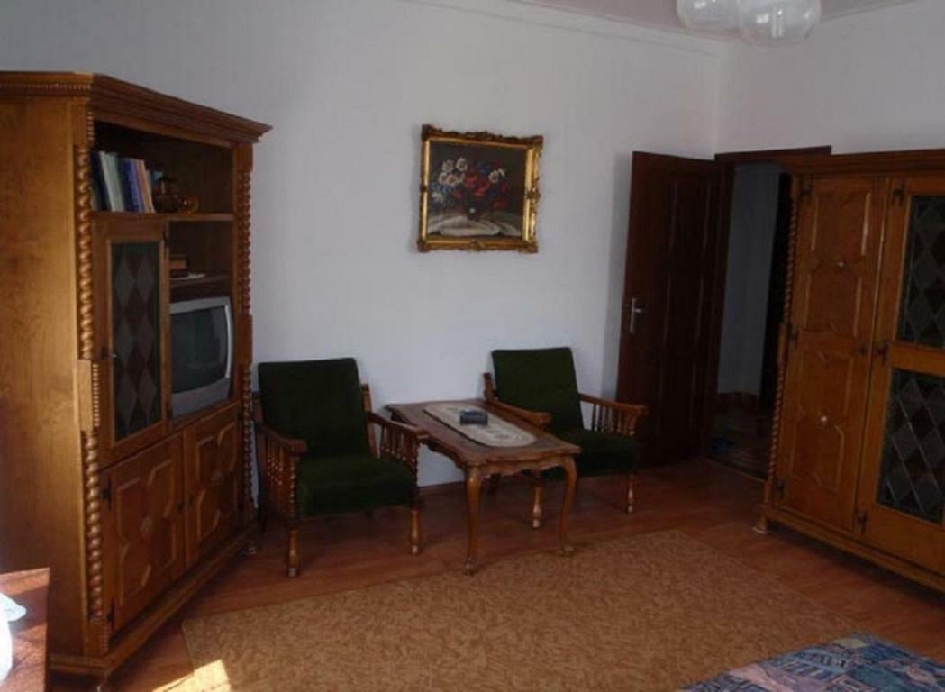 Sarkadi Apartman Хайдусобосло Экстерьер фото